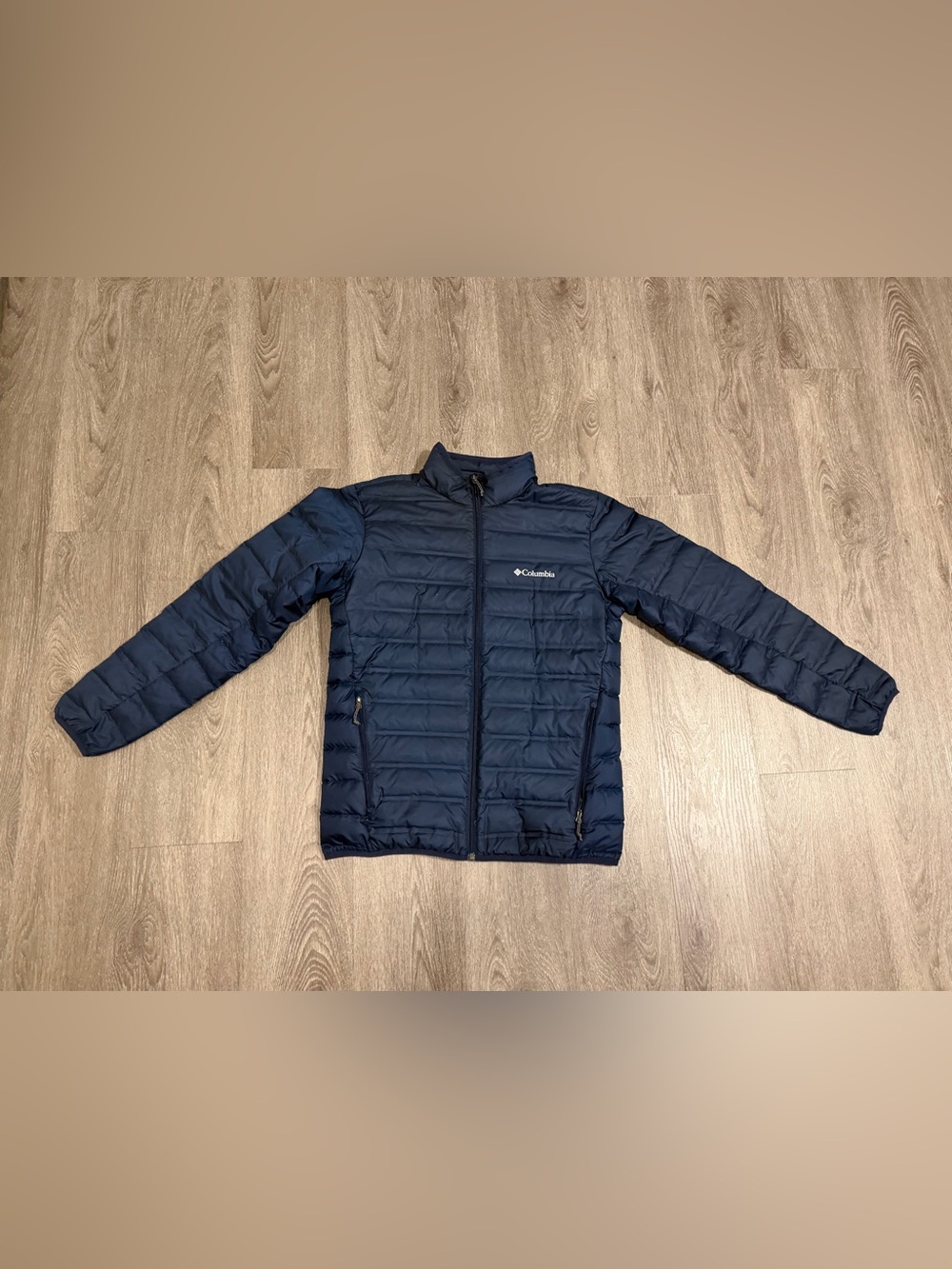 Columbia Lake 22 puffer jacket Men's Medium Navy 80% Down In Excellent Condition